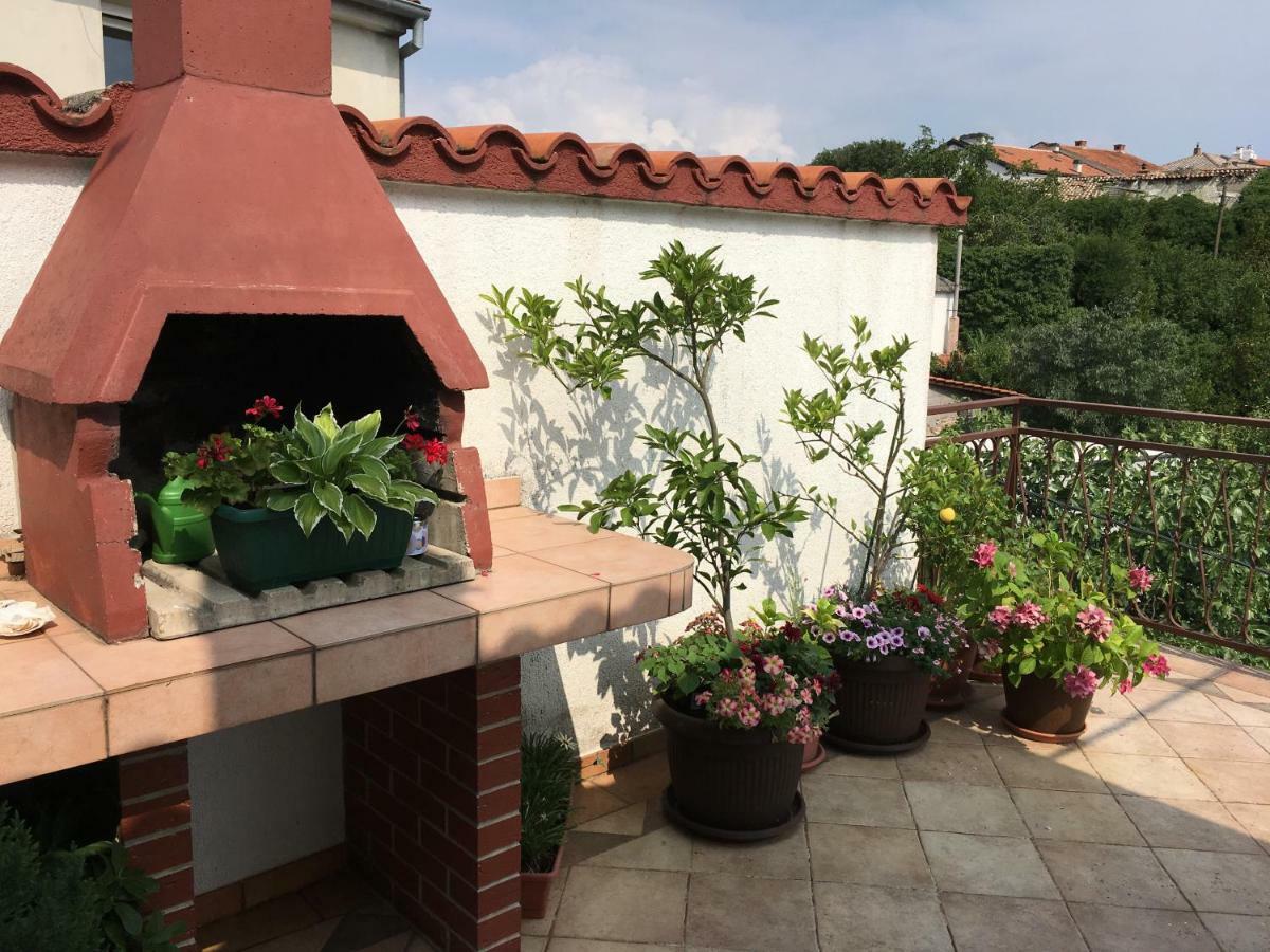 Apartment Lucija Нови Винодолски Екстериор снимка